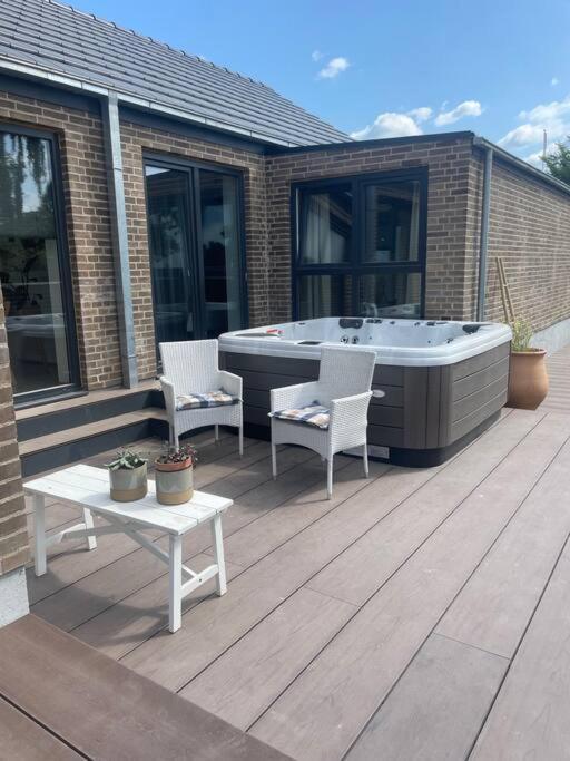 Luksus Hus I 1St Raekke, All-Incl Top Komfort Med Spa Og Skov Stroby Exterior foto